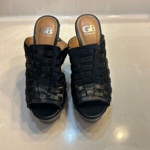 Gianni Bini Black Weave Heels - size 8